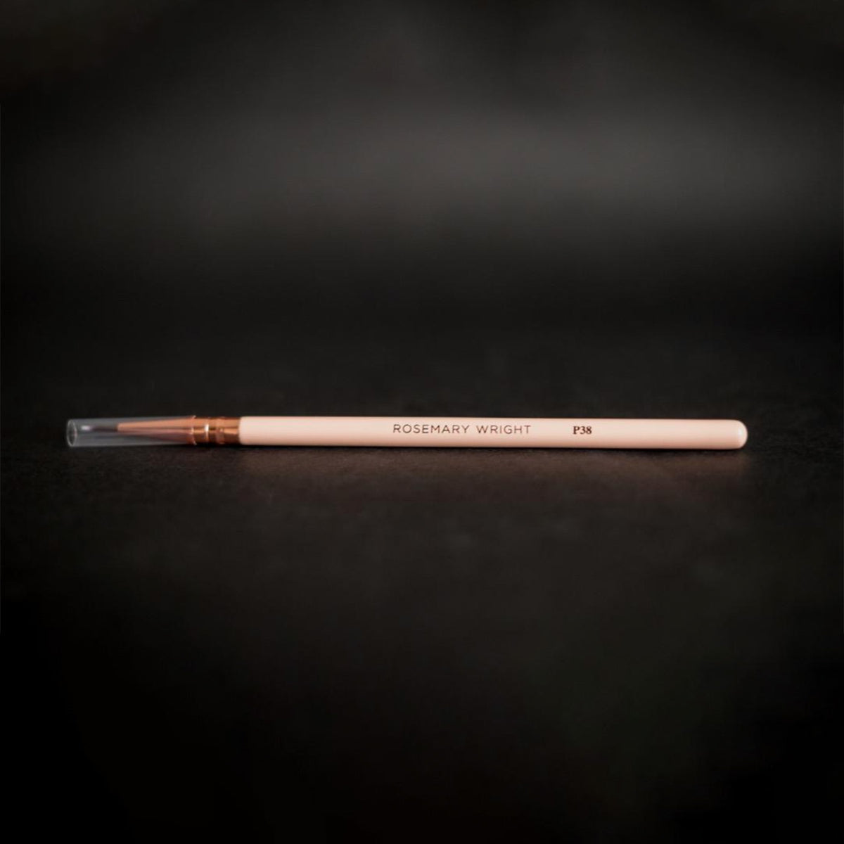P38 RW Nude Pointed Eyeliner Brush